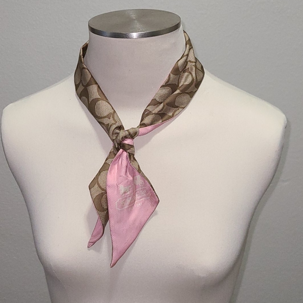 Coach Reverisble Scraf